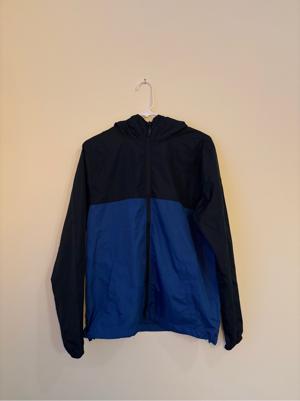Men's Two-Tone Hooded Windbreaker Jacket - Navy & Royal Blue